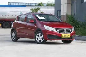 详解宝骏310：售4.09万起，油耗5.1L，是一款很实用的小型家用车图片