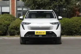 预算20万以内买SUV，哈弗枭龙MAX和本田CR-V，选谁不会错？图片