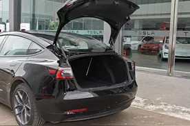 特斯拉2022年首次召回！部分Model 3车型存在倒车影像失灵等问题图片