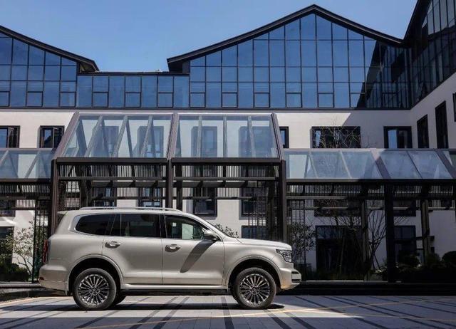 30多万就能买3.5L+V6大排量 这3款车也太有面子了！