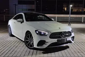 Cars01试驾丨邂逅优雅爱人 奔驰E Coupe 300图片