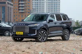 就想换一台空间大的燃油SUV，范围越来越小了，这仨选哪个呢？图片