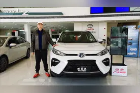 丰田同级SUV，你会纠结买RAV4荣放还是威兰达吗？该如何选？视频封面