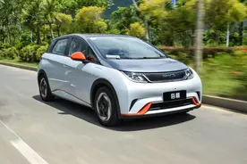 体验比亚迪海豚，动力平顺续航达成率高，每天只需花3元电费？图片