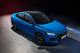 四缸回归+特调运动悬架，福克斯依旧是操控王者图片