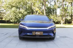 12扬声器丹拿音响，选装包1.8万元，比亚迪汉EV堪称中国豪华？图片