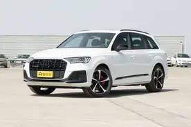 奥迪Q7.图片