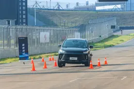 麋鹿测试作弊实锤！厂商真有必要追求极致麋鹿成绩吗？图片