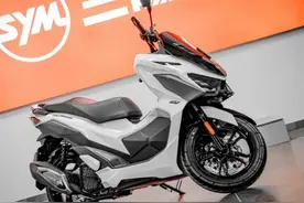 售价1.88万，解读三阳巡航踏板JET 150X：水冷电喷，标配TCS、ABS图片