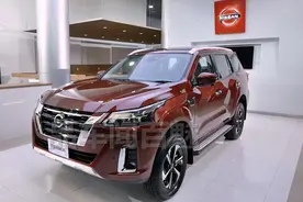 日产新款途达实拍，颜值提升，更换盘刹，国产后能威胁坦克300？图片