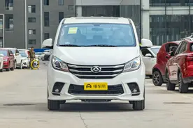 想买柴油版自动挡7座MPV，可以看看上汽大通MAXUS G10，省油还有劲图片