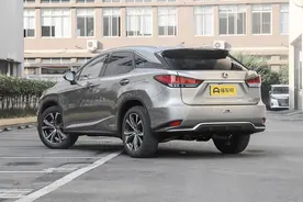 为什么车辆大灯在自动模式 白天一直亮图片