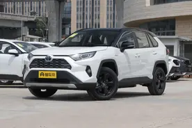 合资紧凑型SUV 新款丰田RAV4荣放对比全新一代本田CR-V，谁更值？图片