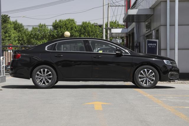 雪铁龙C6|拥有法国总统座驾光环的荣誉，为什么依旧不出彩？