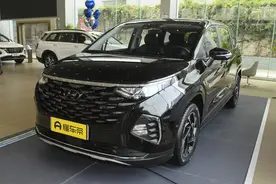 20万内高性价比MPV，双侧滑门，轴距3055mm，解析现代库斯途图片