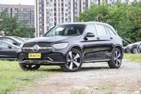 奔驰GLC L、宝马X3、 奥迪Q5L三车对比！BBA中型SUV该怎么选？图片