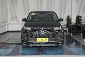 家庭选MPV，看看新款库斯途，售17.18万起，轴距3055mm，三排7座图片
