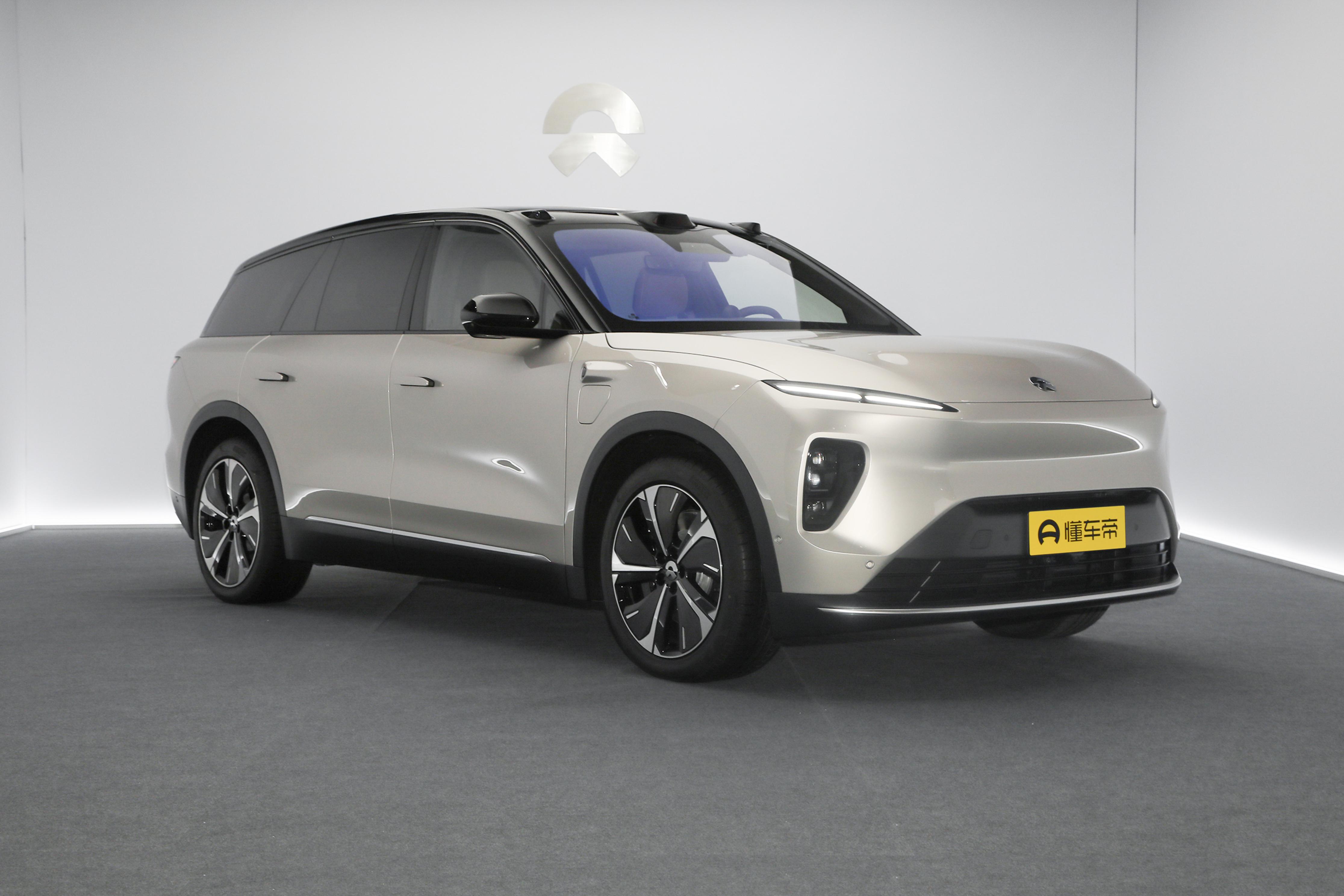 全新蔚来ES8 2026款 7座行政豪华版_蔚来es8_蔚来ES8与前代车型对比