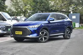 选国产还是选日系？比亚迪宋PLUS DM-i对比丰田RAV4荣放图片