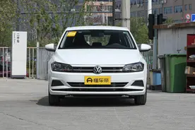 买两厢小车可看看这两款，配1.5L动力，省油耐用，解读Polo、飞度图片