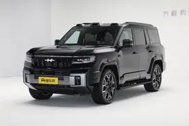 新车｜40万-50万元，方程豹豹8开启意向预订，坦克700 Hi4-T同级图片