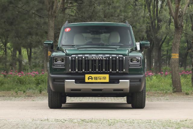 沉浸式体验哈弗猛龙燃油版，硬派外观，强大动力，全能越野车来了