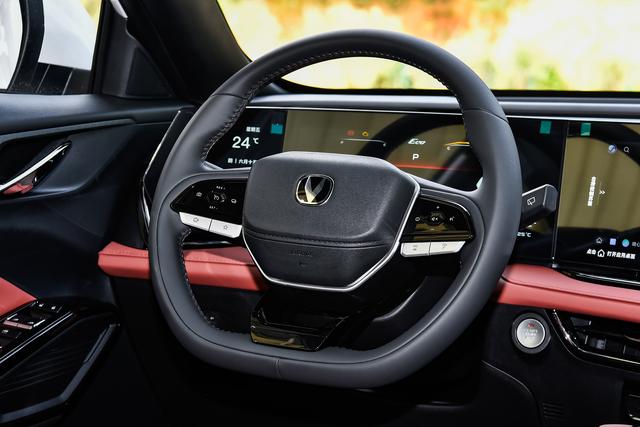 新车 | 指导价6.99万元起/限时5.99万元起，2026款长安X5 PLUS上市