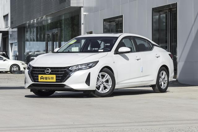 一汽丰田新款卡罗拉亮相广州车展