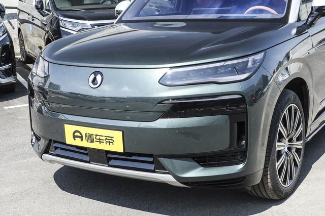 2026款腾势N9指导价38.98万元起