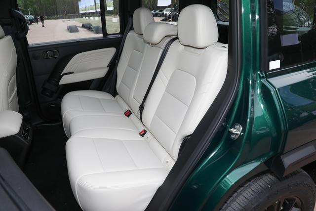 沉浸式体验哈弗猛龙燃油版，硬派外观，强大动力，全能越野车来了