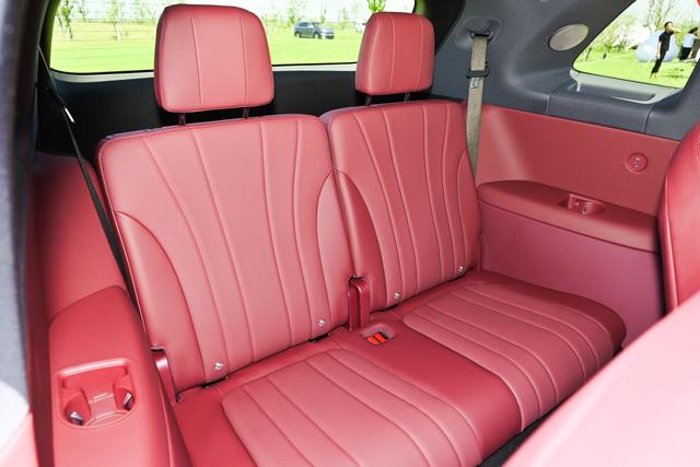 全新问界M7售27.98万元起
