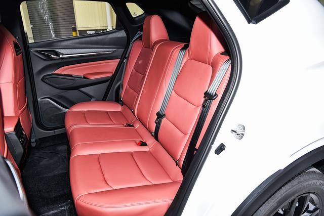 新车 | 指导价6.99万元起/限时5.99万元起，2026款长安X5 PLUS上市