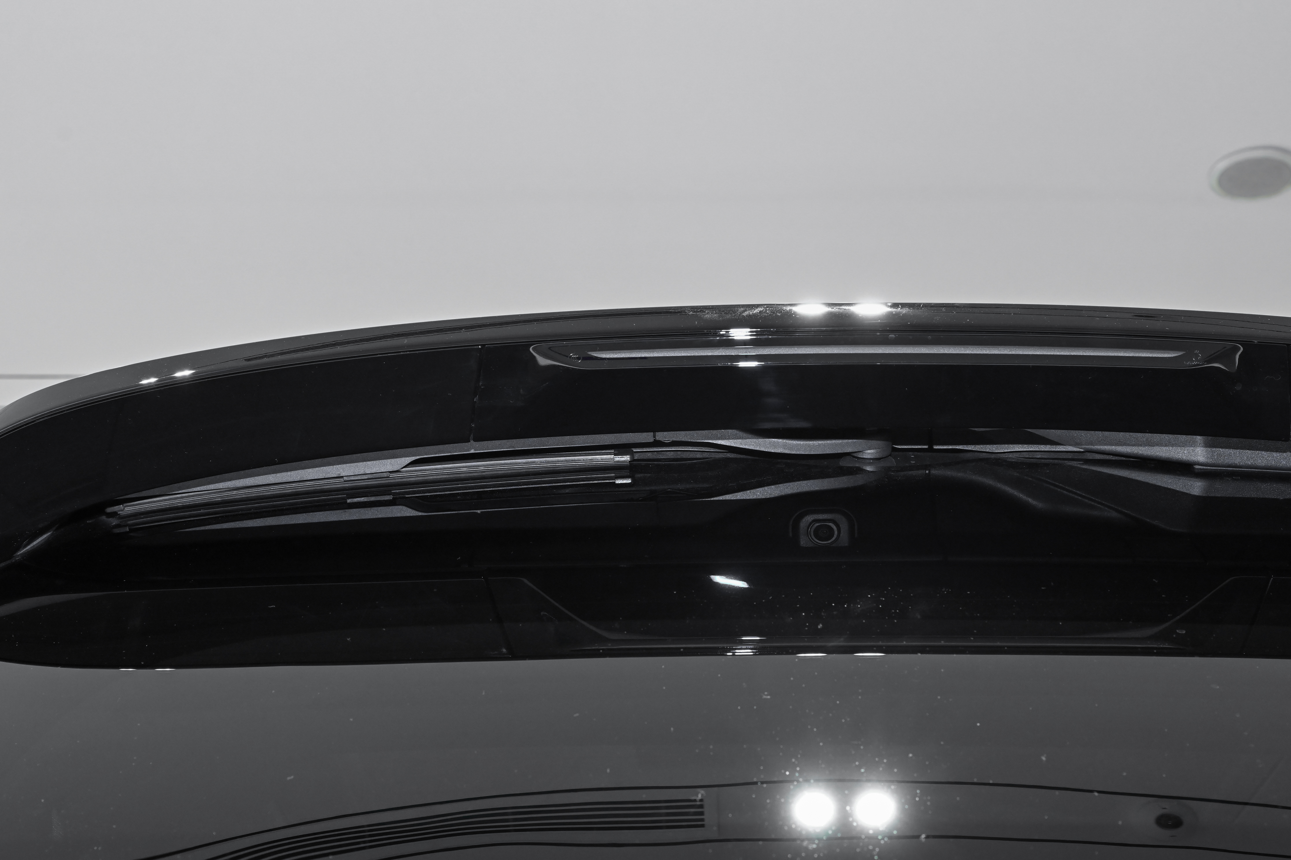 蔚来es8_全新蔚来ES8 2026款 7座行政豪华版_蔚来ES8与前代车型对比