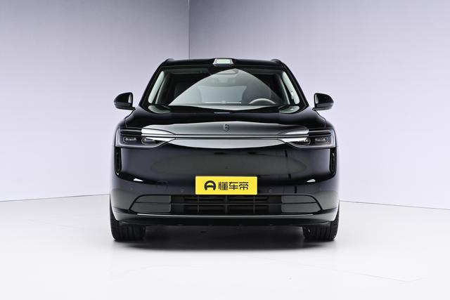 全新问界M7售27.98万元起