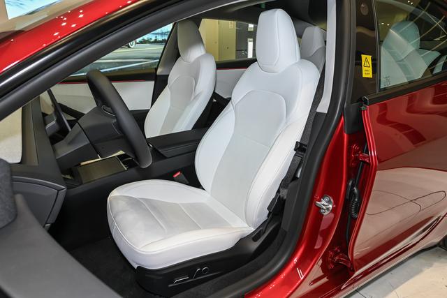 特斯拉Model 3新车型上市