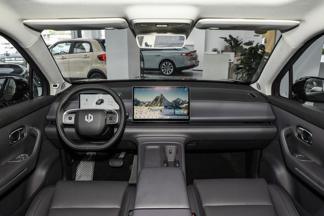 新车 | 增离车供电等9项功能，15项优化，零跑C10推送新版本OTA升级