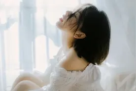 小说：吃巴豆加辣椒是什么感觉，女子：一言难尽图片