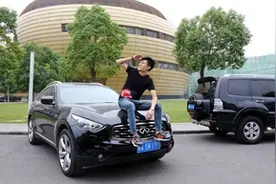 小说：唔？召唤方式不对？你们给我等着昂~图片