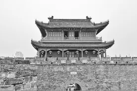 小说：南唐后主李煜穿越到现代，高考失利，差点儿进厂打螺丝。图片