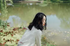 小说：她被小三锁进地下室，总裁为救她，幽闭恐惧症发作，她慌了图片