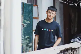小说：他是一代宗师，百亿富豪都得巴结，却被富二代羞辱没本事？图片