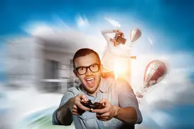 故事：刚进游戏，他就被女性NPC迷惑了，取的名字很尴尬图片