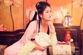 小说：嗯？天上掉下个摄政王？？图片