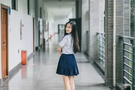 小说：四十岁大龄妇女重生十五化身学霸追梦人逆袭人生图片
