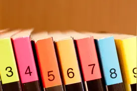 小说：怪物伪装成人类混进学校，小伙凭借神级异能，轻松将其揪出图片