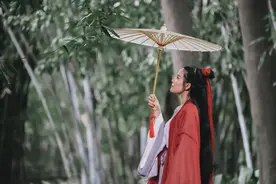 小说：禁欲高冷王爷也不过如此，轻松被拿捏图片