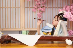 小说：防风邶在集市吃饱喝足后，带着苍玹去逛街图片