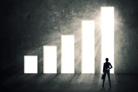 小说：作为一个卖二手房的中介，当你中了五百万之后你会怎么做呢图片