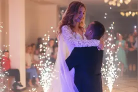 小说：她前脚在订婚宴上跟渣男分了手，转身嫁给了他小叔图片