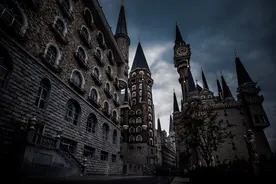 小说：面对萨格斯如此资质平庸的学生，他要如何教导呢？图片